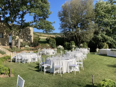 Relais del Grano E Vino Tables Outside