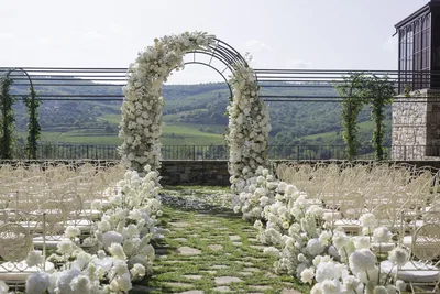 Vignamaggio Pergola White Floral Arch
