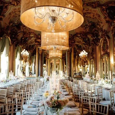 Villa Cora Reception Tables