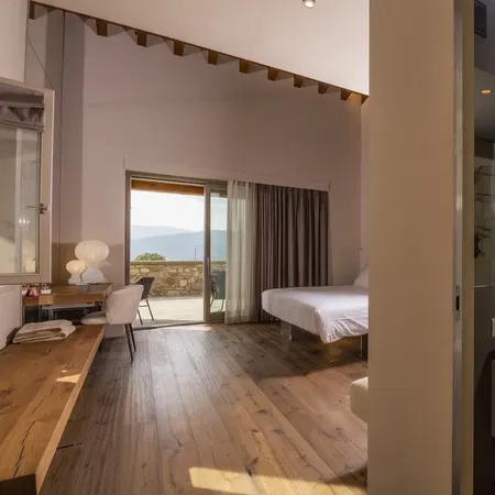 Borgo Corsignano Suitesbedroom
