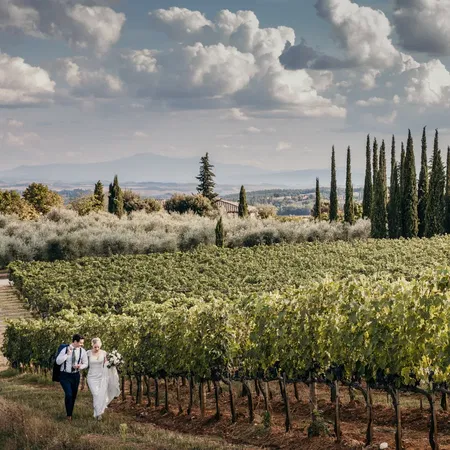 Borgo Vigneto Couple Vineyard