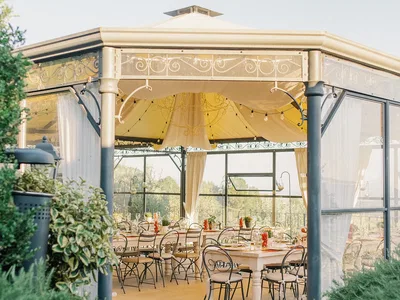 Casale dei Pasquinelli Gazebo Entrance