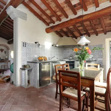 Apartment Executive Kitchen