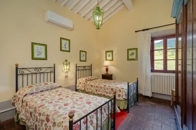 Fattoria del Cipresso Casa Rustica Bedroom
