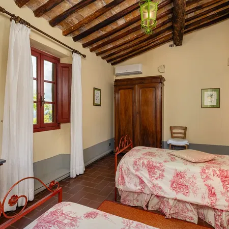 Fattoria del Cipresso Casa Rustica Bedroom