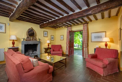Fattoria del Cipresso Casa Rustica Living Room
