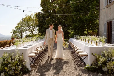 Fattoria del Cipresso Tables With Bride And Groom