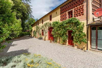 Fattoria del Cipresso Villa Maria Facade