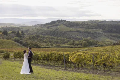 Le Filigare Couple By The Vineyard