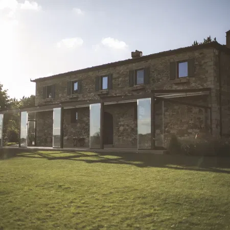 Le Filigare Lawn