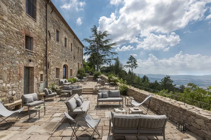Monteverdi Lobby Outdoor Seating