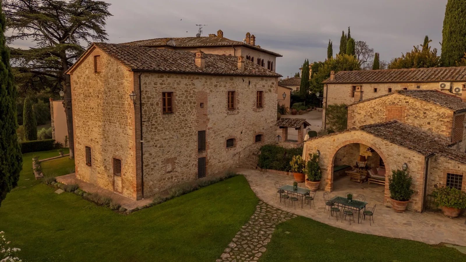 Poggio Sereno Back