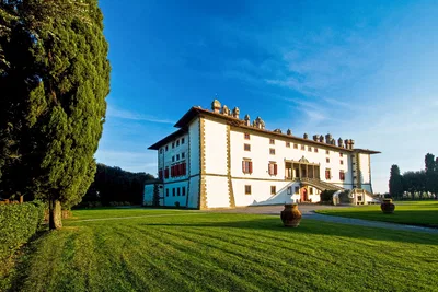 Tenuta di Artimino la Ferdinanda Facade