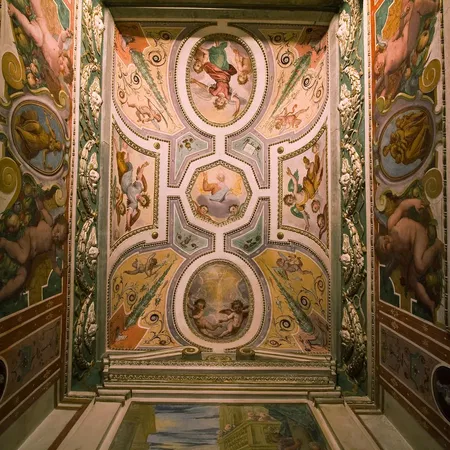 Tenuta di Artimino la Ferdinanda Frescos
