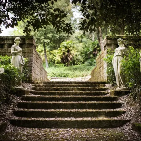 Tenuta di Monaciano Amphitheater Statues