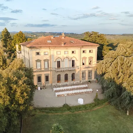Tenuta di Monaciano Facade