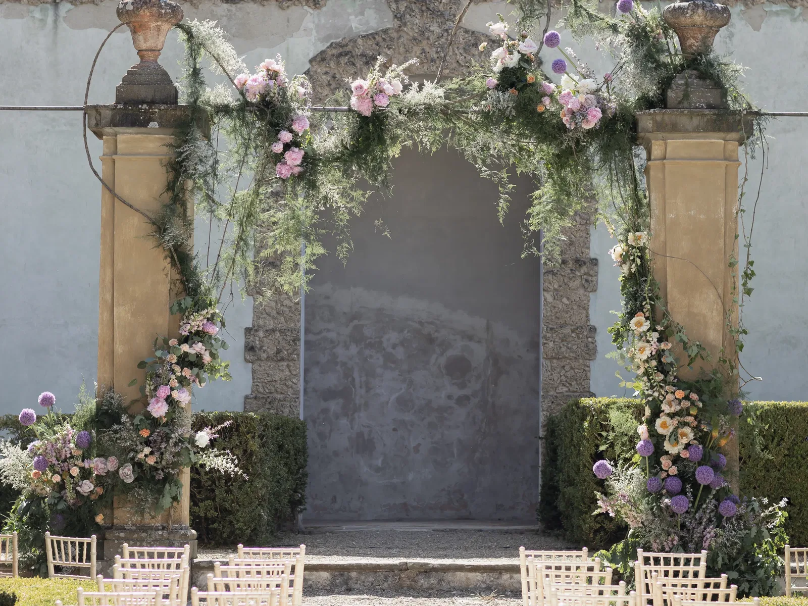 Tenuta la Cona Aviary Ceremony Set Up