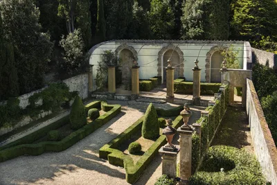 Tenuta la Cona Aviary Empty