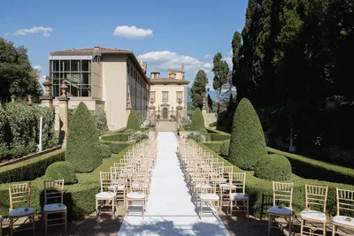 Tenuta la Cona Ceremony With Villa Facade