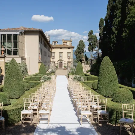 Tenuta la Cona Ceremony With Villa Facade