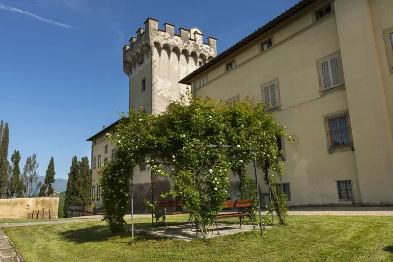 Tenuta la Cona Castle Tower