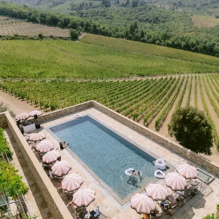 Vignamaggio Pool Party Corner View Hearts