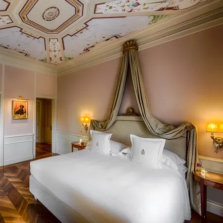 Villa Cora Classic Room
