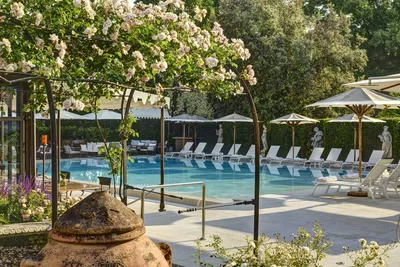 Villa Cora Pool