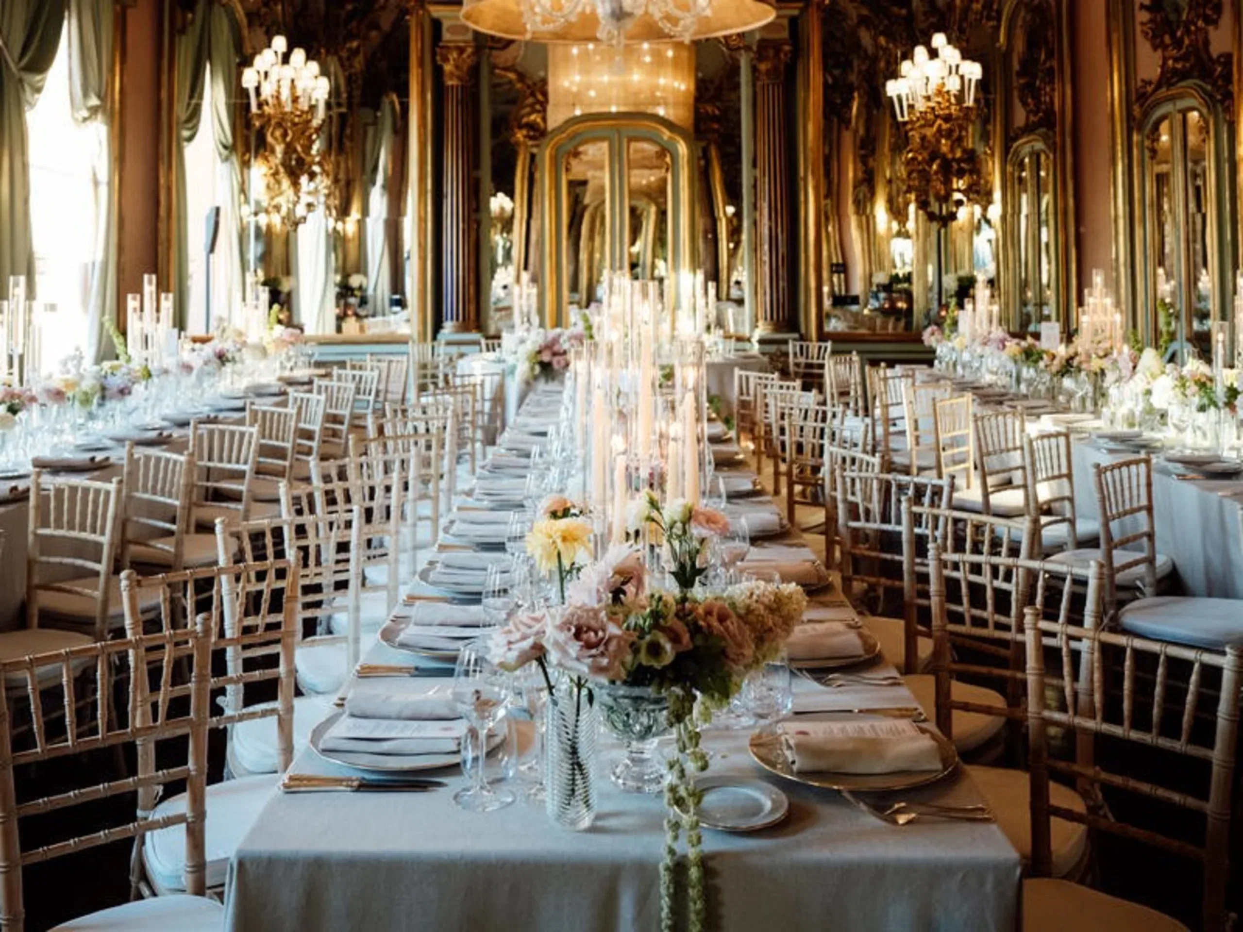 Villa Cora Reception Tables