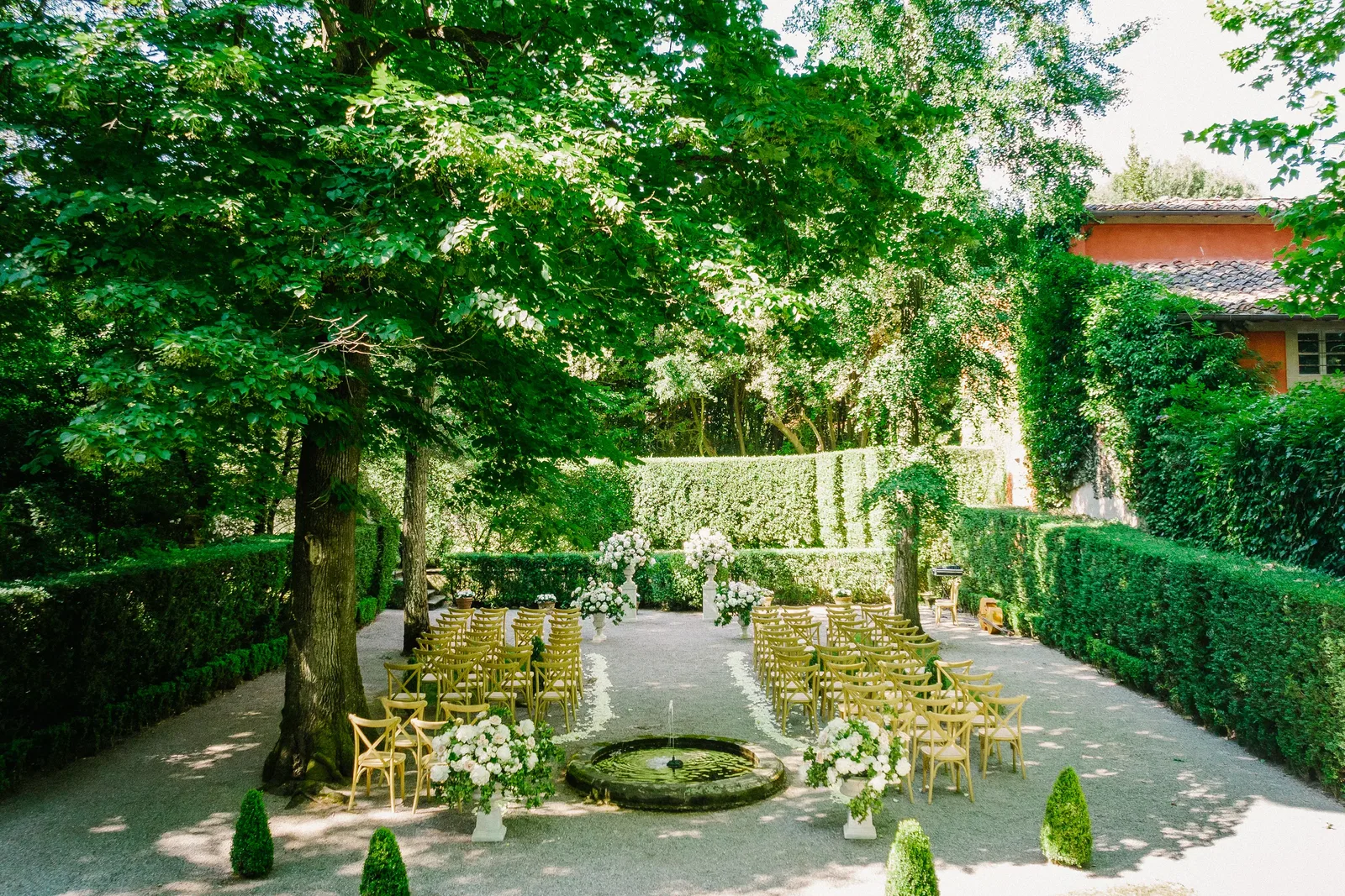 Villa Grabau Ceremony Setup Outside