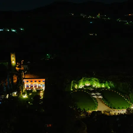 Villa Grabau Park At Night