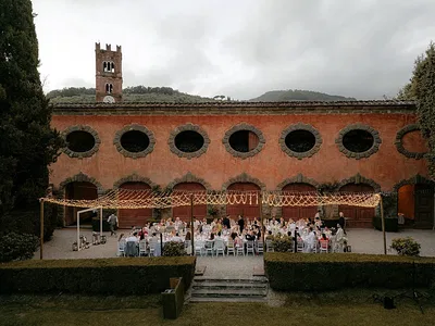 Villa Grabau Tables In Front of The Limonaia
