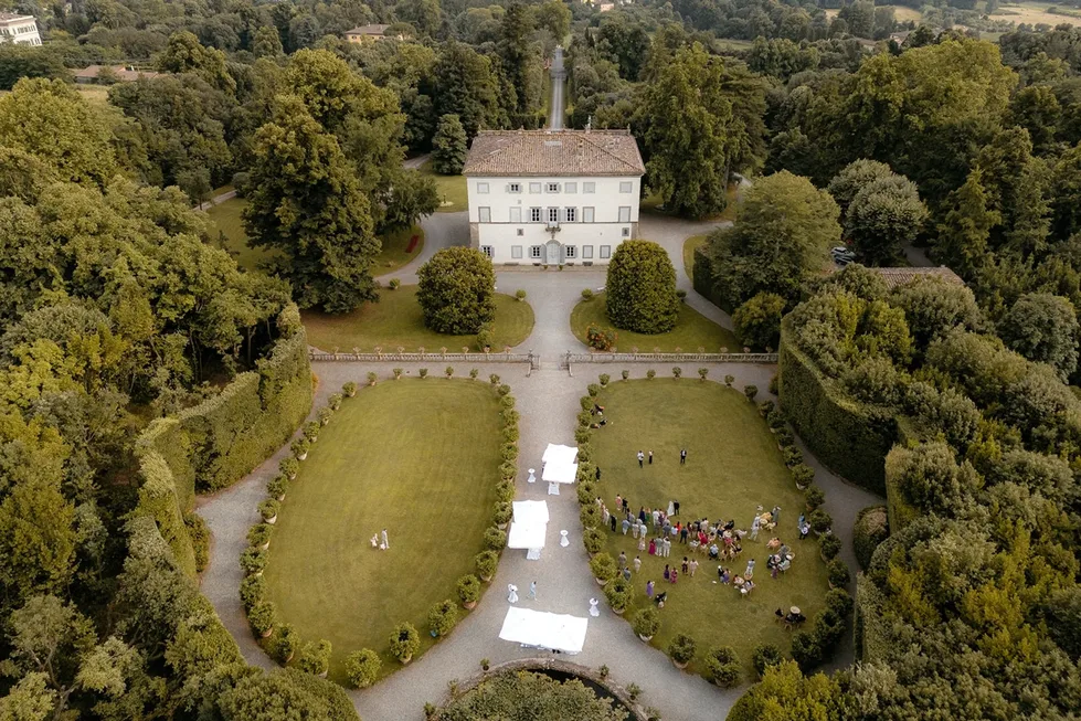 Villa Grabau Aerial Cocktail In The Gardens