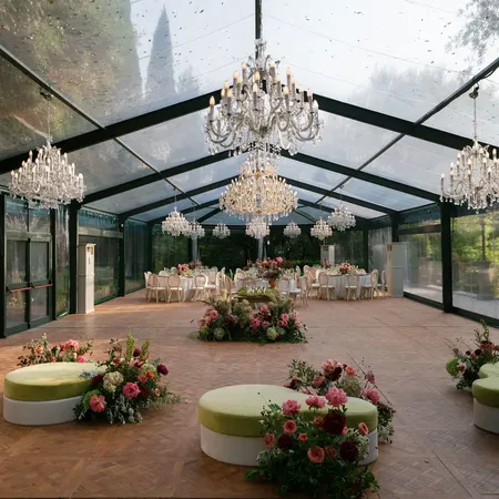 Villa Valentini Bonaparte Cocktails Under a Tent