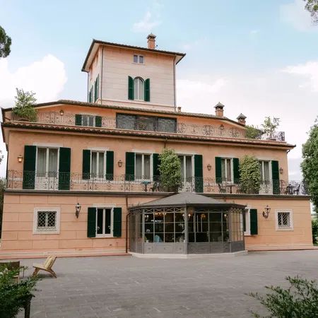 Villa Valentini Bonaparte Facade